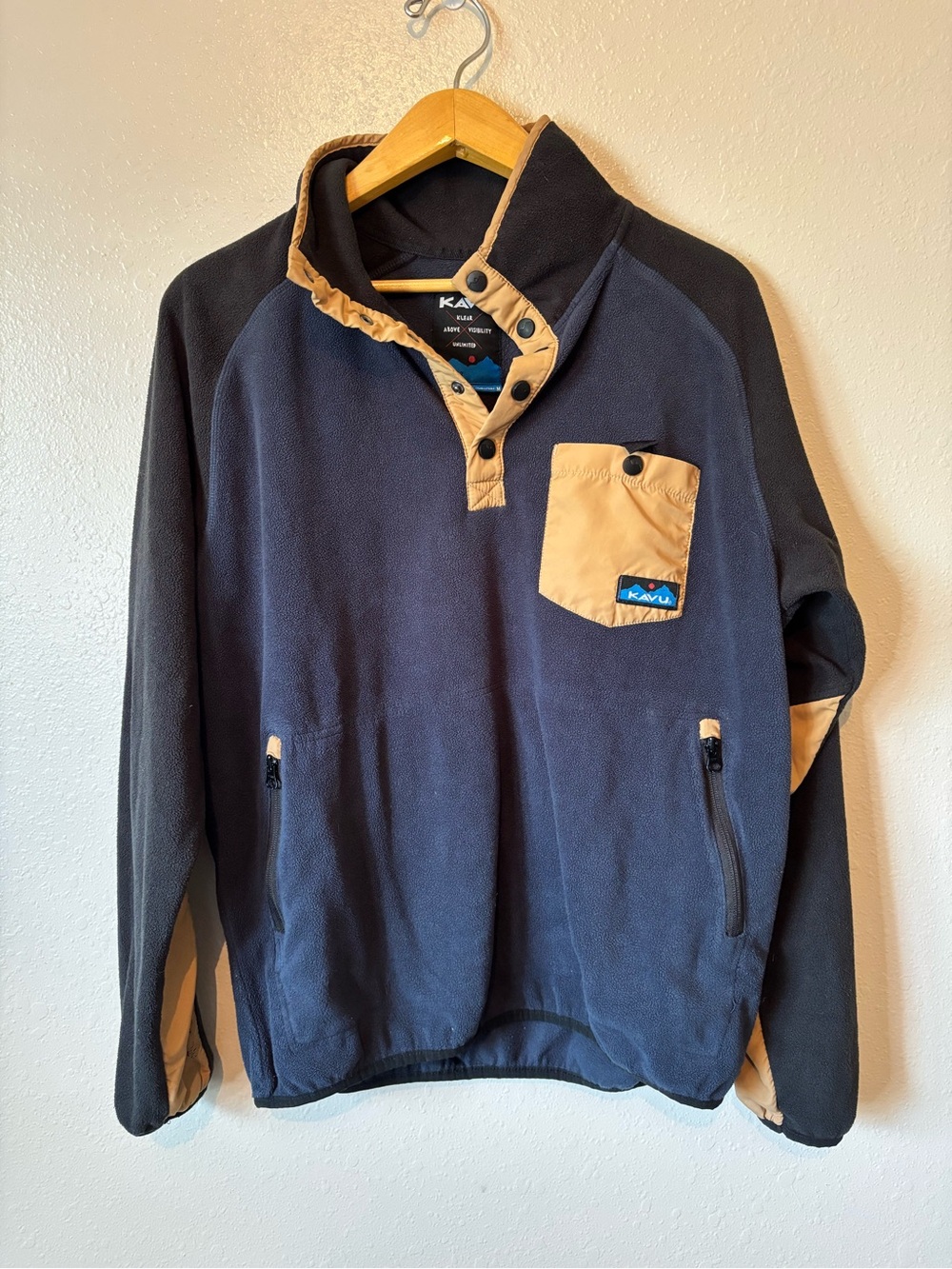 Kavu Teannaway pullover